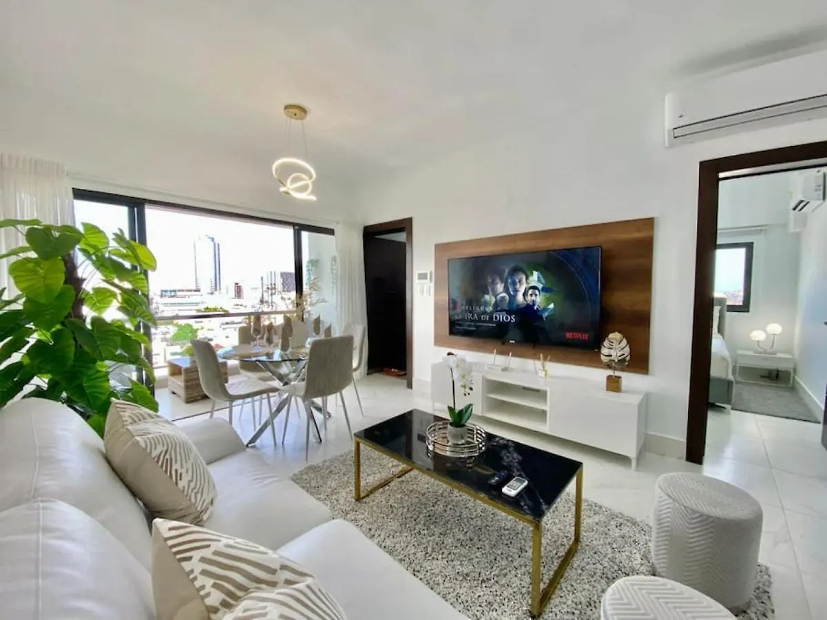 Lovely City Center Condo Los Prados